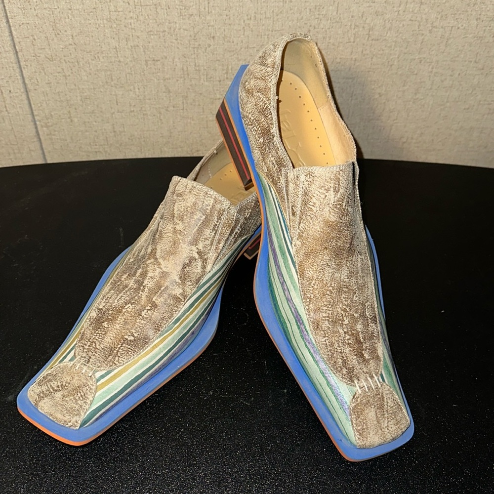 Men’s leather fashion shoes Taj collection Size 8.5 DEBO-BEIGE